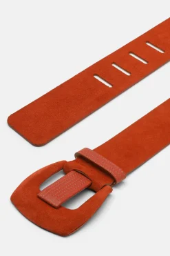 Dacelide